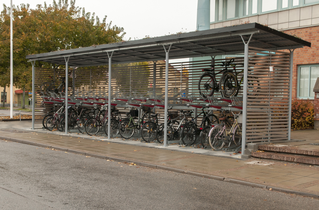 Cykeltak Basta två våningar. Cykelgarage. Cykelparkering.