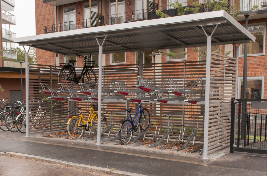 Cykeltak Basta två våningar. Cykelgarage. Cykelparkering.