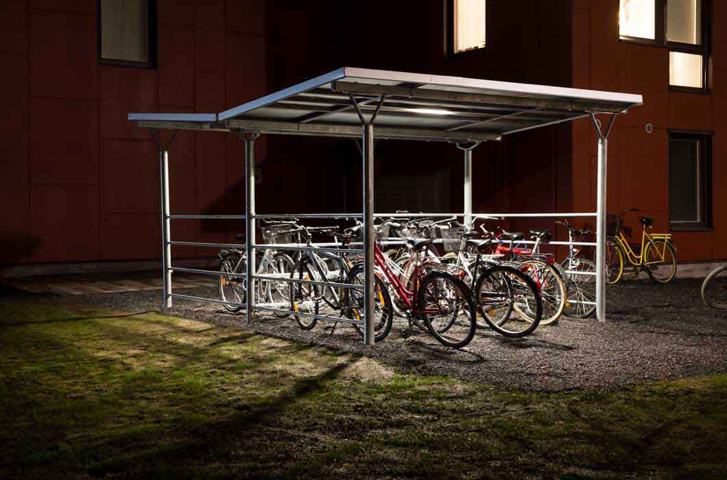 Cykeltak Basta dubbelsidig inkörning. Cykelgarage. Cykelparkering.