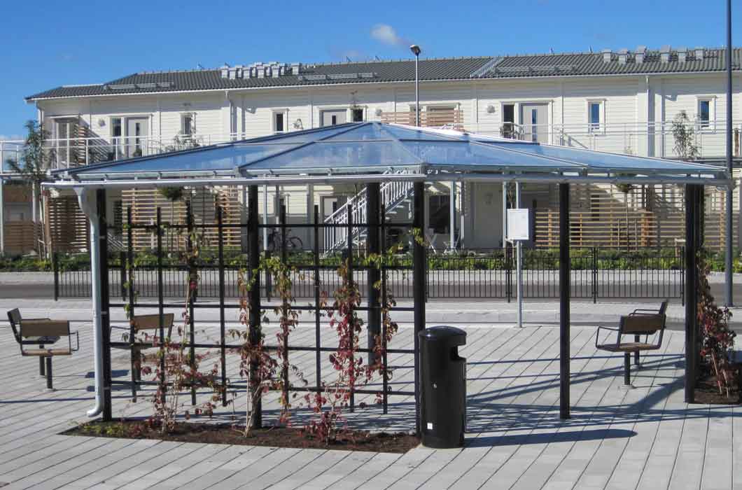 Pergola Prisma. Utemiljö.