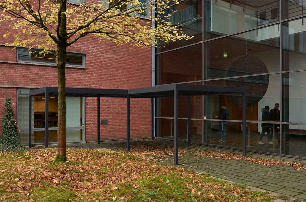 Pergola Quattro. Utemiljö.