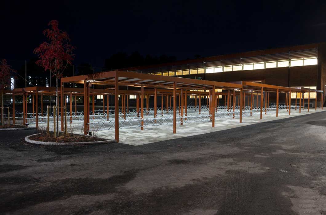 Cykeltak Quattro. Cykelgarage. Cykelparkering.