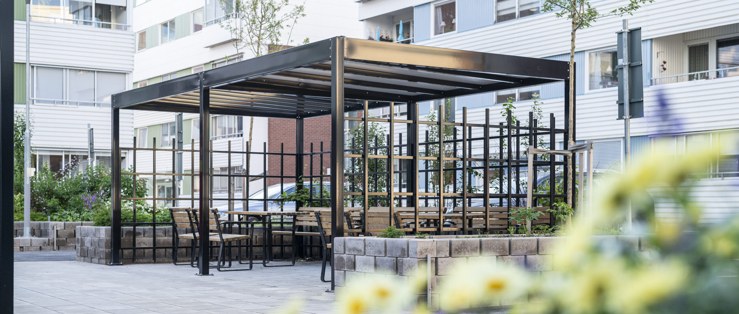 Pergola Quattro med raka stålsticks